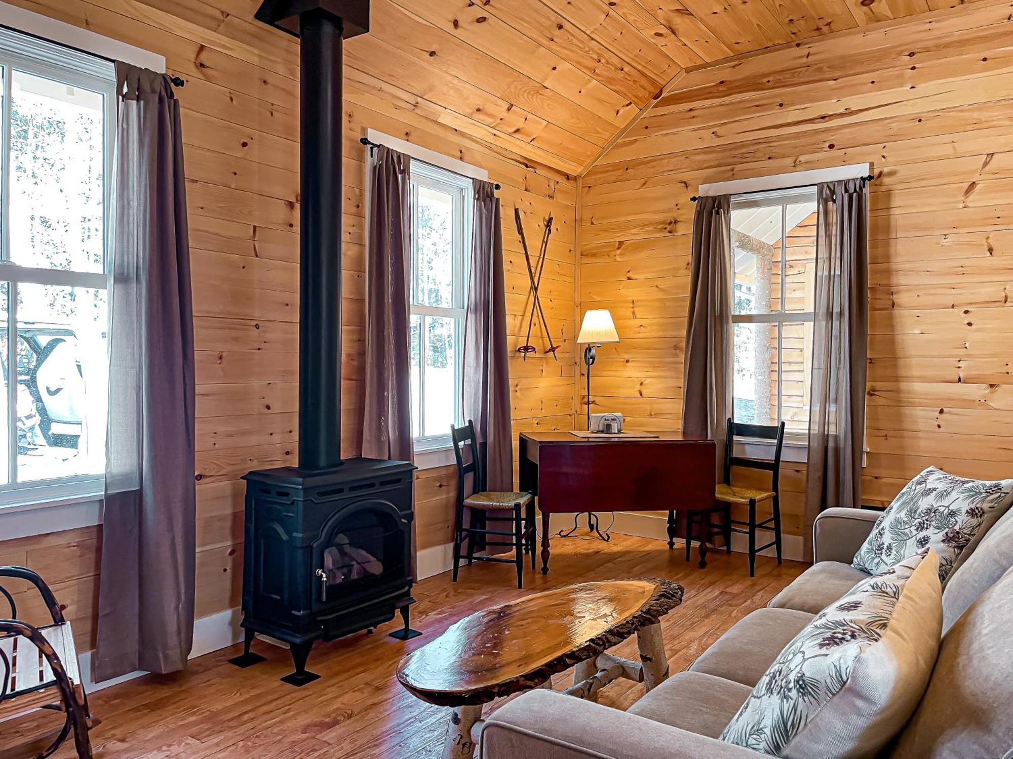 White Pine Camp Hotell Paul Smiths Rum bild