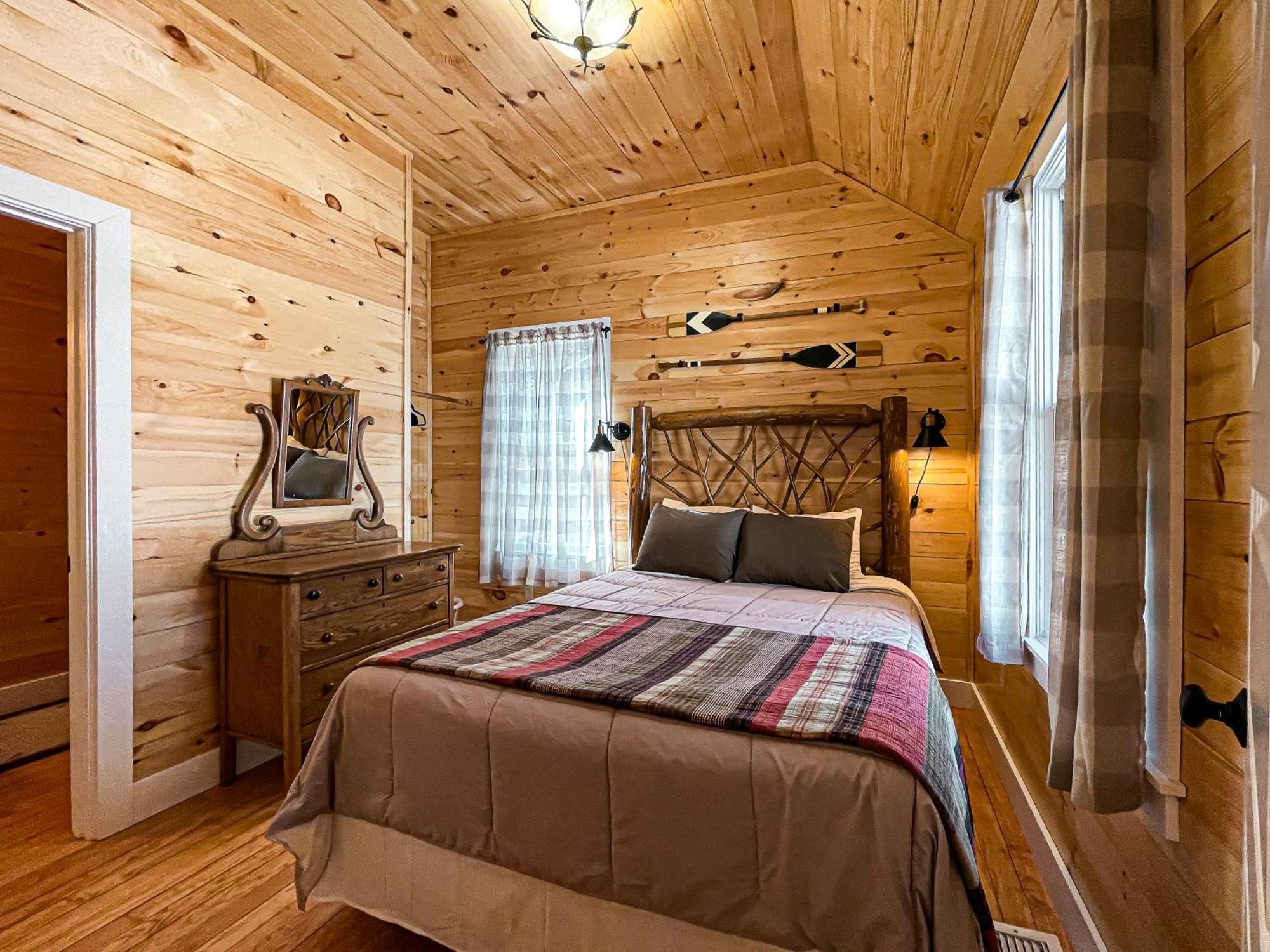White Pine Camp Hotell Paul Smiths Rum bild