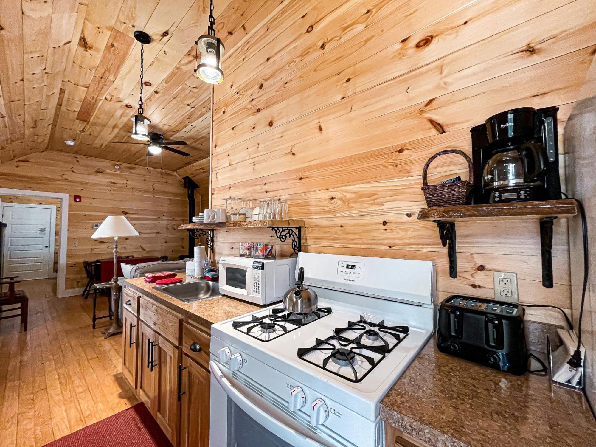 White Pine Camp Hotell Paul Smiths Rum bild