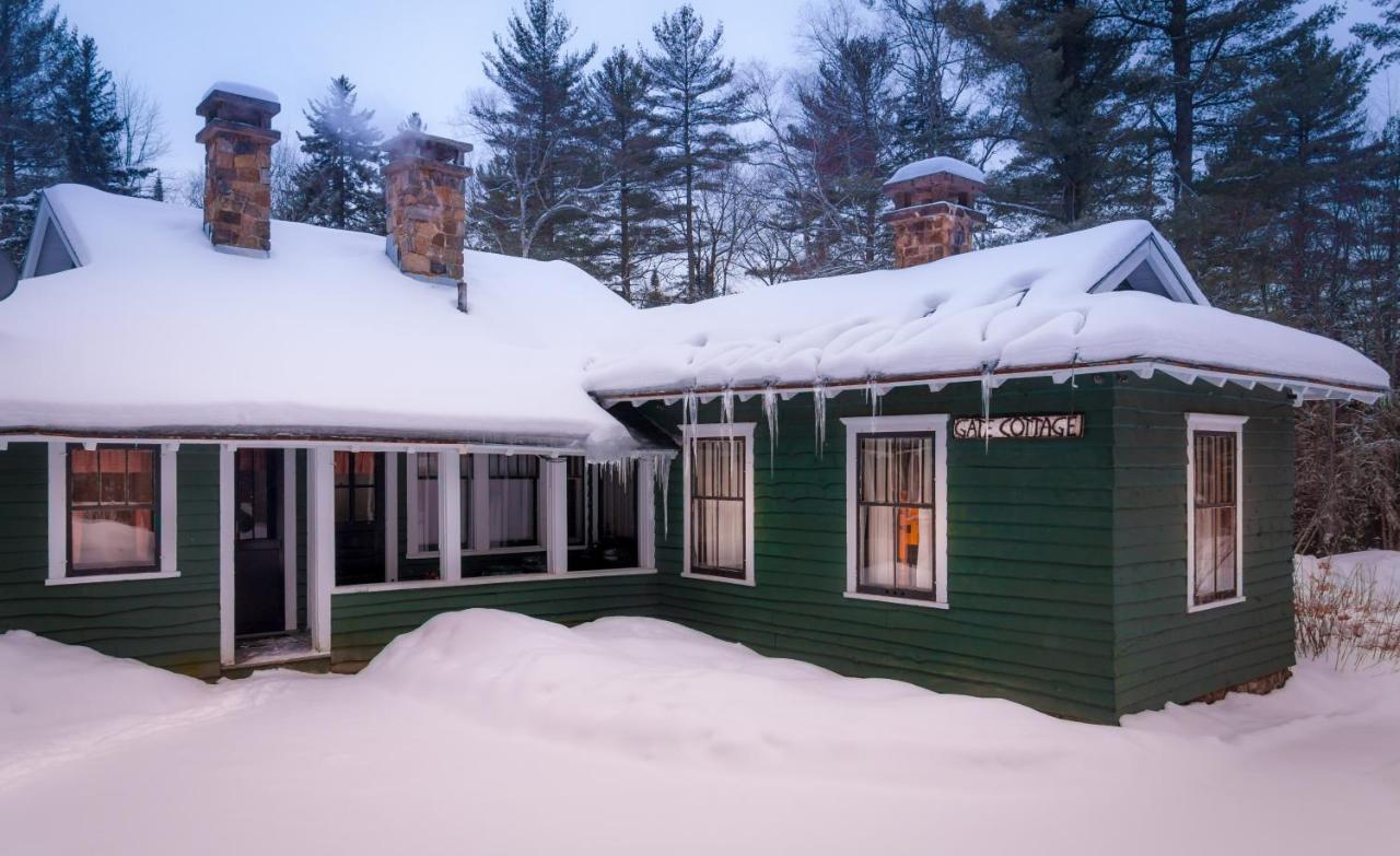 White Pine Camp Hotell Paul Smiths Exteriör bild